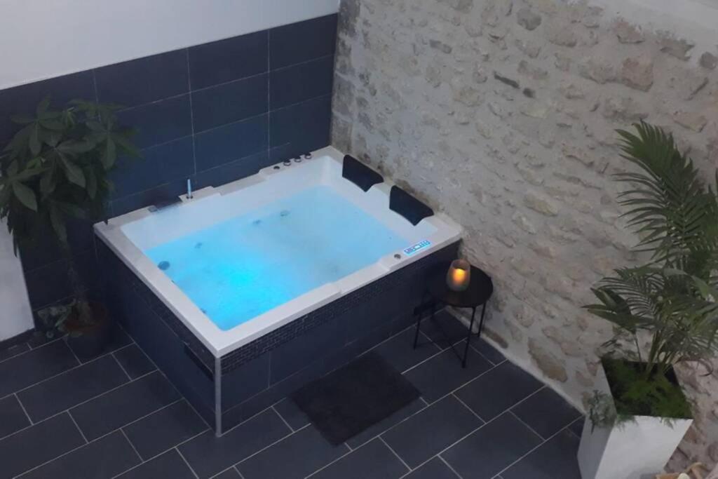 Maison Privative, Cocooning, Zen , Avec Jacuzzi Mont-Notre-Dame Exteriér fotografie