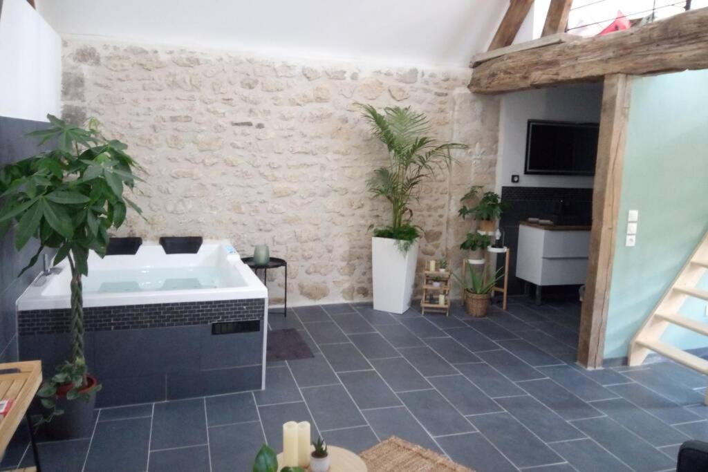 Maison Privative, Cocooning, Zen , Avec Jacuzzi Mont-Notre-Dame Exteriér fotografie